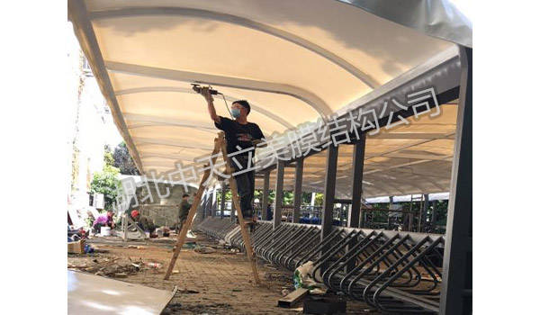 膜結(jié)構(gòu)自行車棚