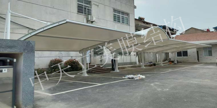 武漢膜結(jié)構(gòu)車(chē)棚廠家